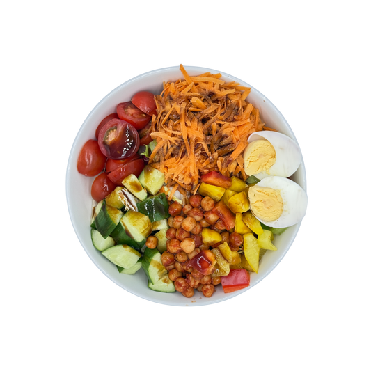 Bunter Blattsalat mit Kichererbsen und Ei