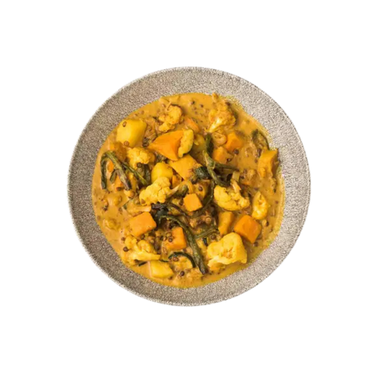 Massaman Curry mit Kartoffeln und Zwiebeln